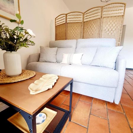 Apartamento Con Patio Sevillano Экстерьер фото