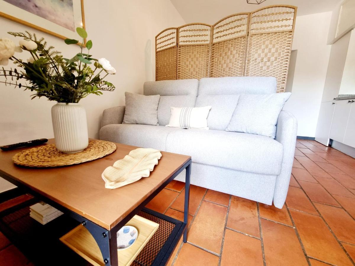 Apartamento Con Patio Sevillano Экстерьер фото