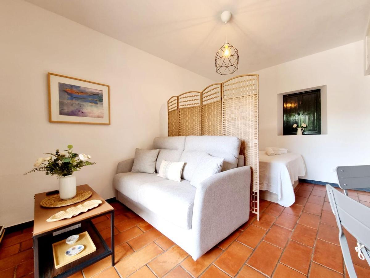 Apartamento Con Patio Sevillano Экстерьер фото